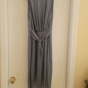 Sleeveless dress